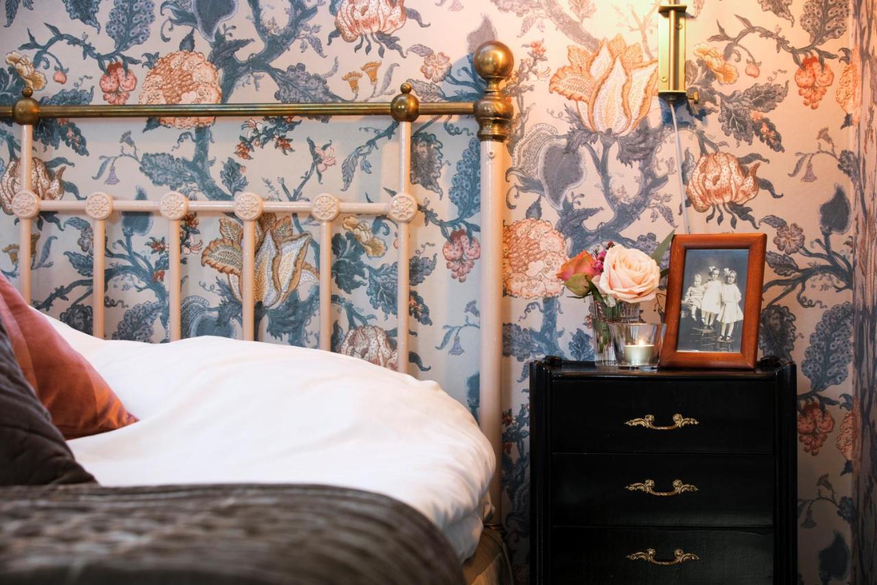 Strandvillan Hotell Och Bed & Breakfast Lysekil Exterior photo