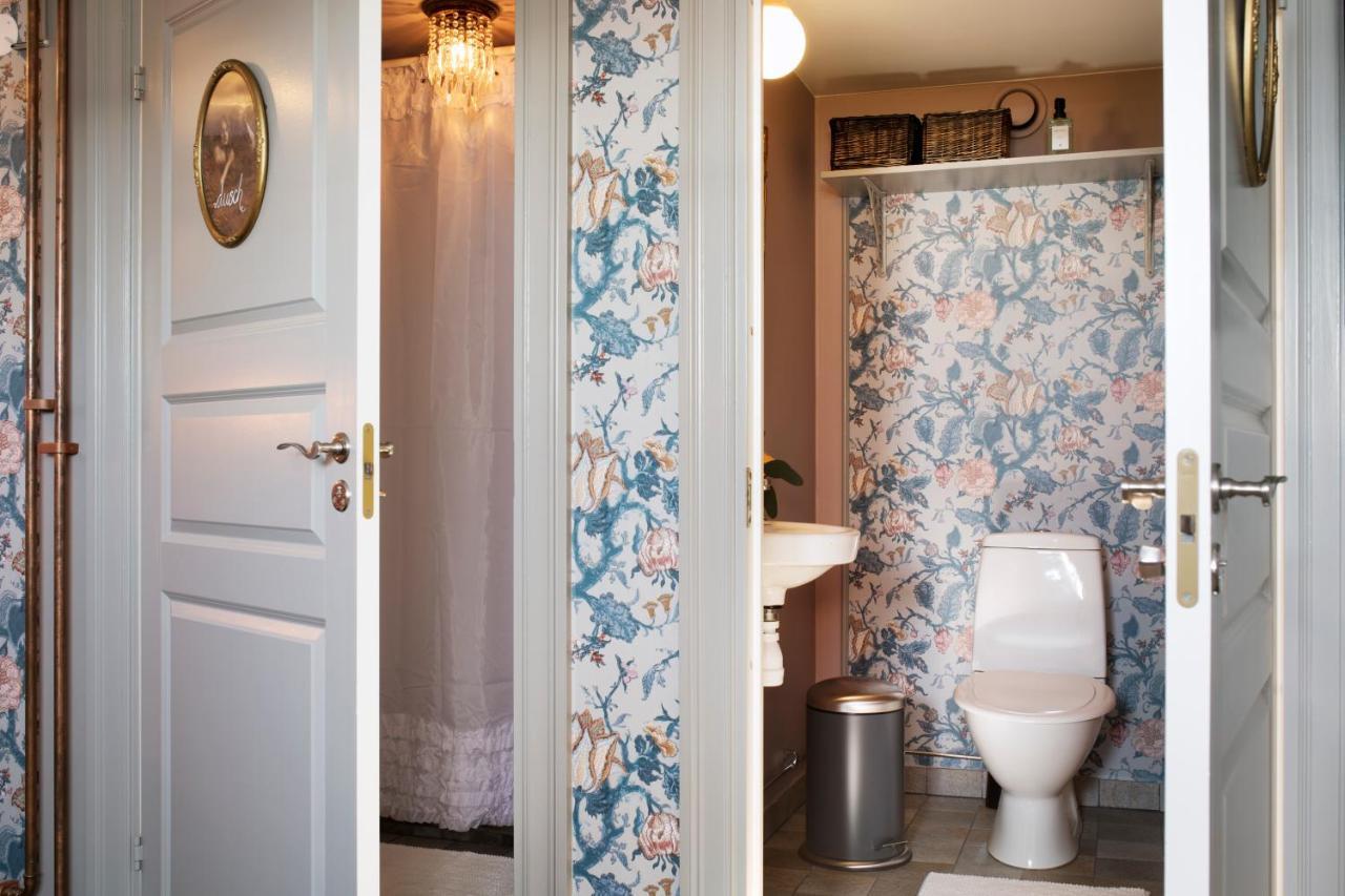 Strandvillan Hotell Och Bed & Breakfast Lysekil Exterior photo