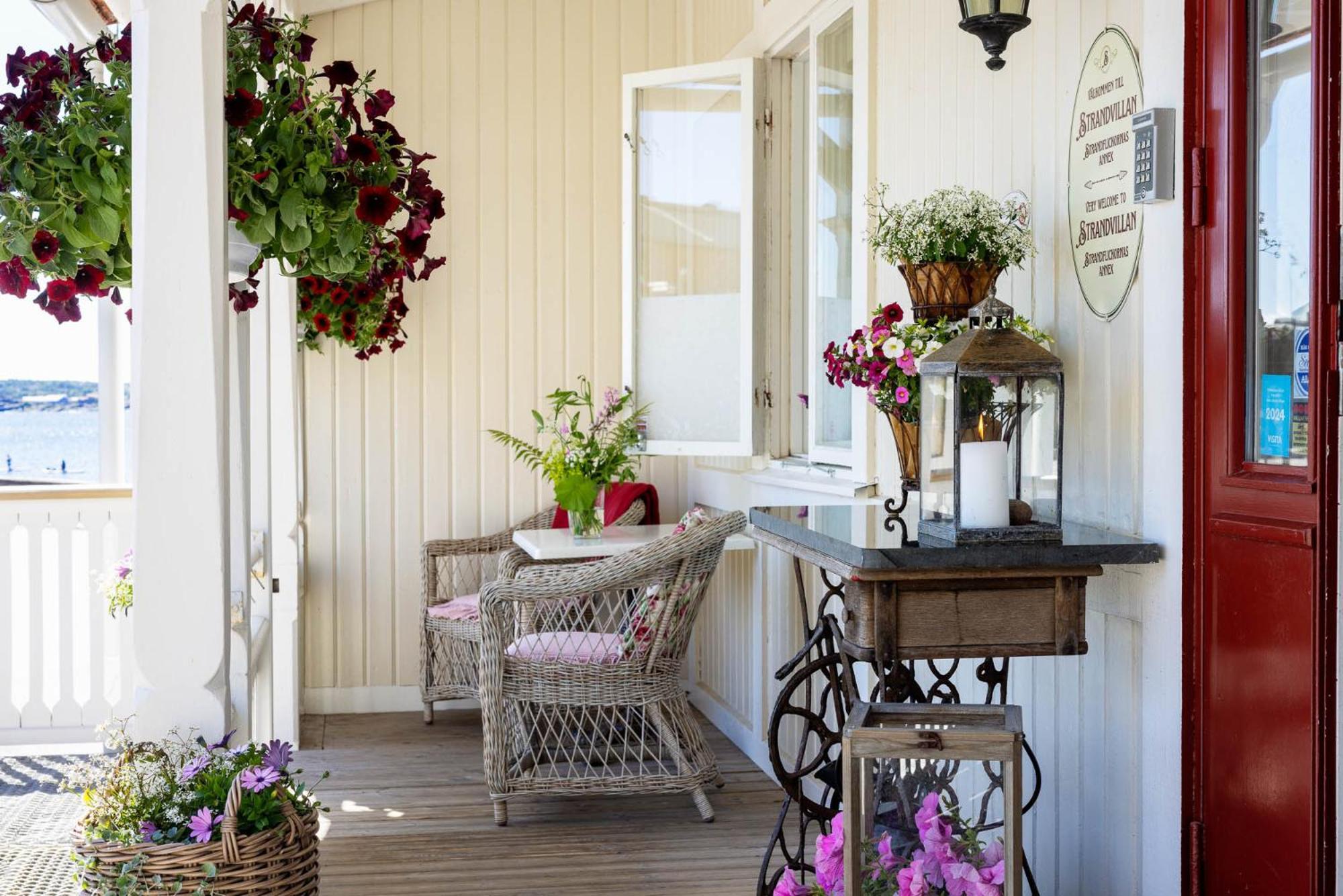Strandvillan Hotell Och Bed & Breakfast Lysekil Exterior photo