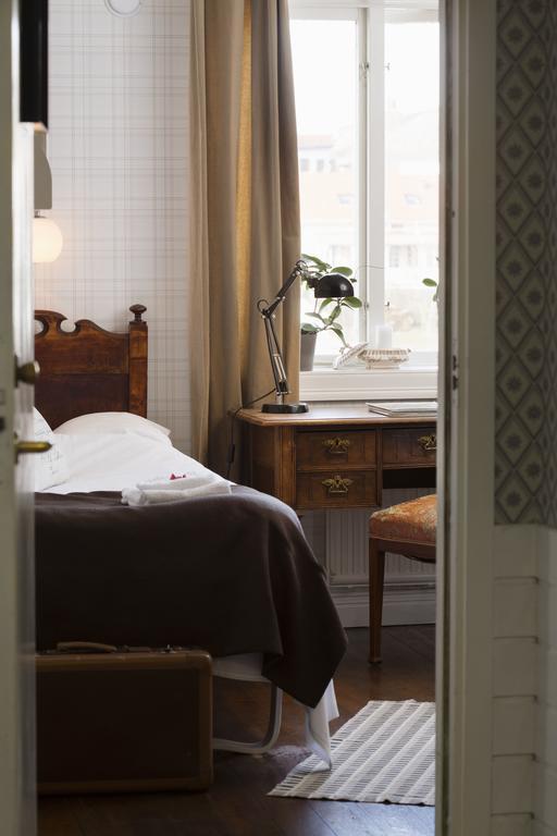 Strandvillan Hotell Och Bed & Breakfast Lysekil Exterior photo